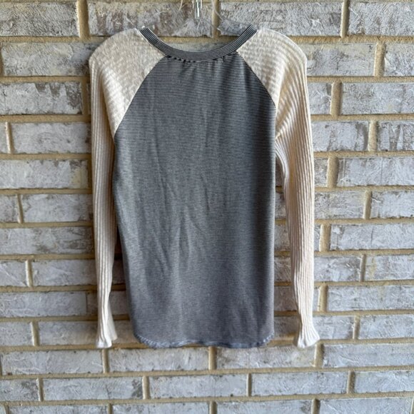 Michael Stars Long Sleeve Mix Stripe Pullover Sweater Women's Size OS. - Picture 2 of 7